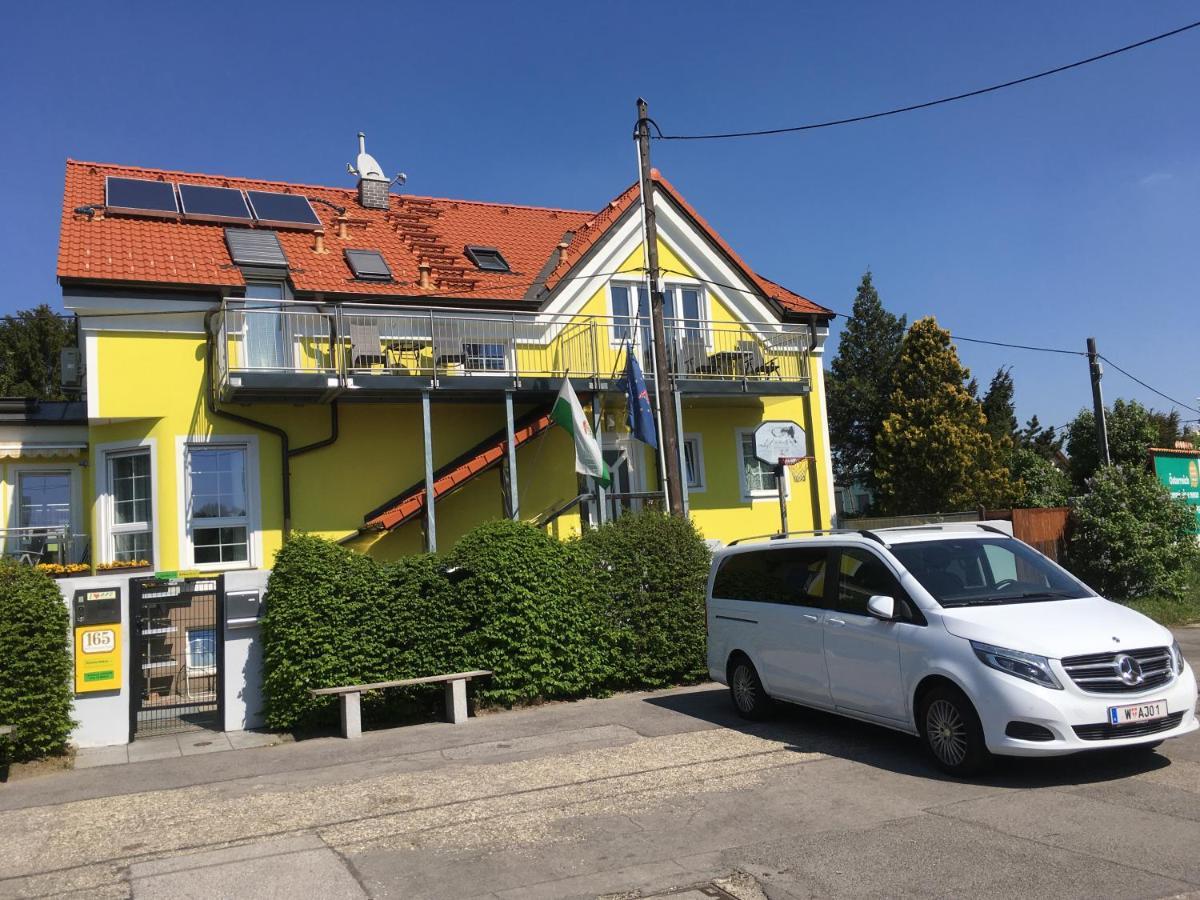 AJO Vienna Balcony - Contactless Check-in *